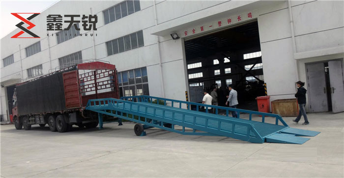 榆林移动式登车桥